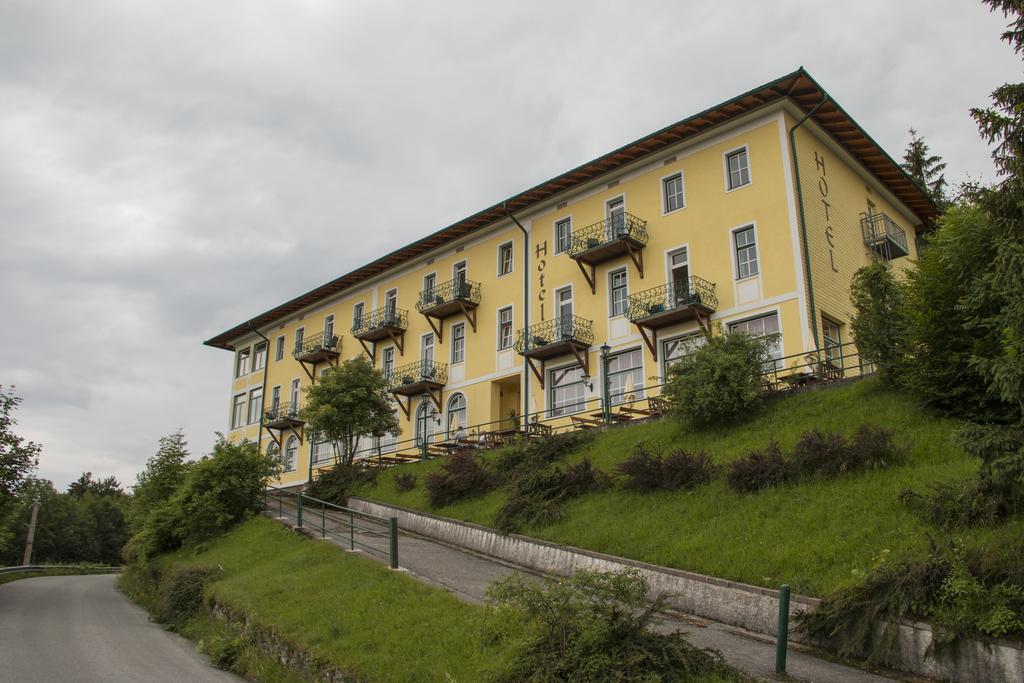 Hotel Restaurant Winterbach Sankt Anton an der Jessnitz Kültér fotó