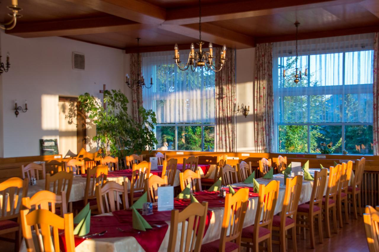 Hotel Restaurant Winterbach Sankt Anton an der Jessnitz Kültér fotó